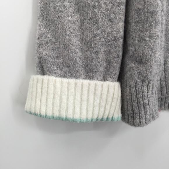 Court & Rowe Stripe Trim Button Front Cardigan Long Sleeve V-Neck Gray SZ Small - Picture 4 of 8